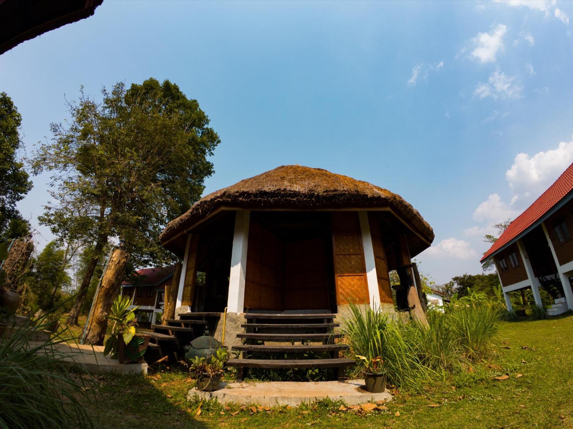 Bolaven Garden Bungalow And Tent - Tad Lo Ban Kiangtat Esterno foto
